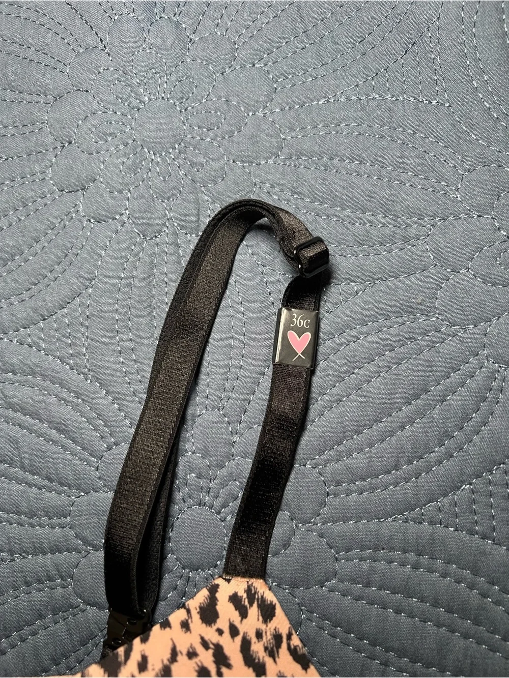 Victoria's Secret Leopard Push-Up Bra - Black & Tan 36C - Picture 2 of 4